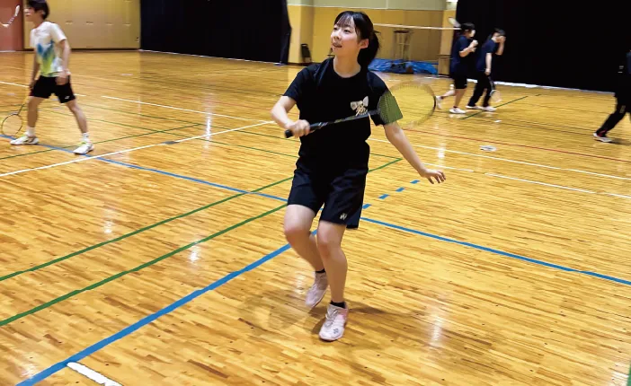 女子バドミントン部