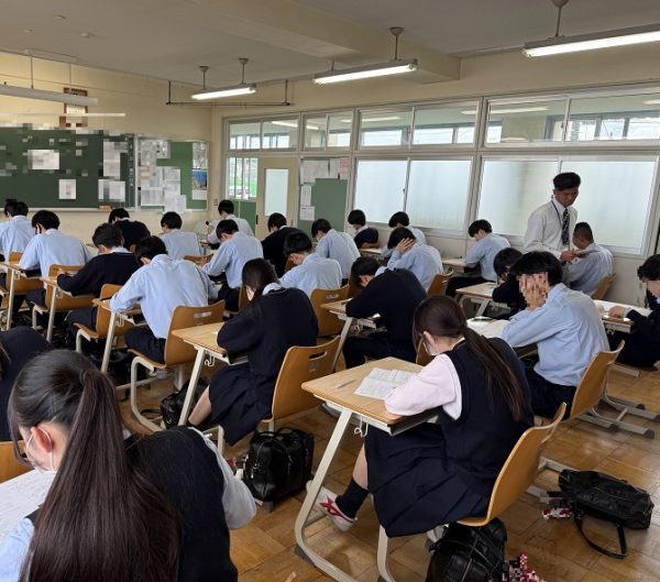 中間考査が始まりました